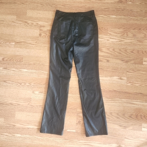 EUC WeWoreWhat Danielle Bernstein Crop Ankle Flare Pants Black Embossed Croc 29 - Picture 6 of 11